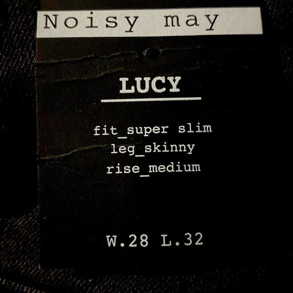 Noisy May Lucy Super Slim Skinny Leg Black Denim/Silver Stripes Size 28 NWT - Picture 8 of 8